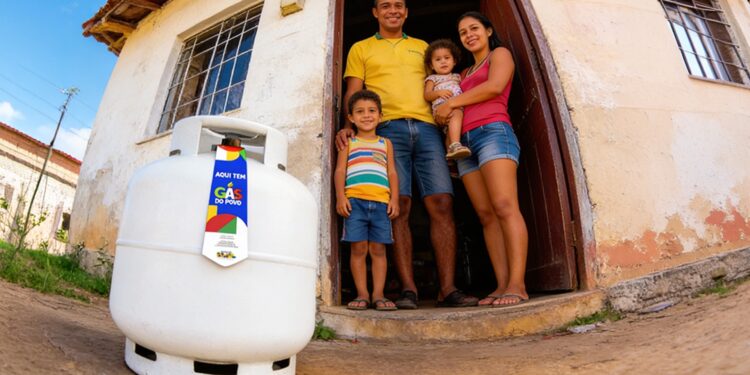 Gás do Povo amplia acesso ao gás de cozinha com apoio de rede presente em todo o Brasil