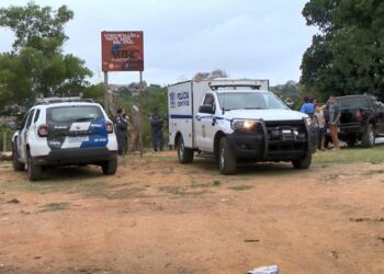 Chacina em Cariacica: pai, filho, genro e amigo são mortos a tiros em terreno de projeto social