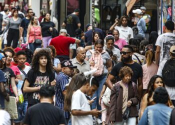 Brasil cria 85,9 mil postos de trabalho em abril, aponta Caged
